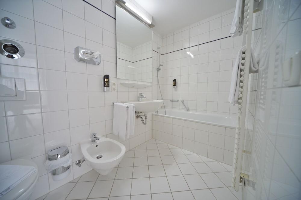 Bayer'S Boardinghouse Und Hotel München Ngoại thất bức ảnh